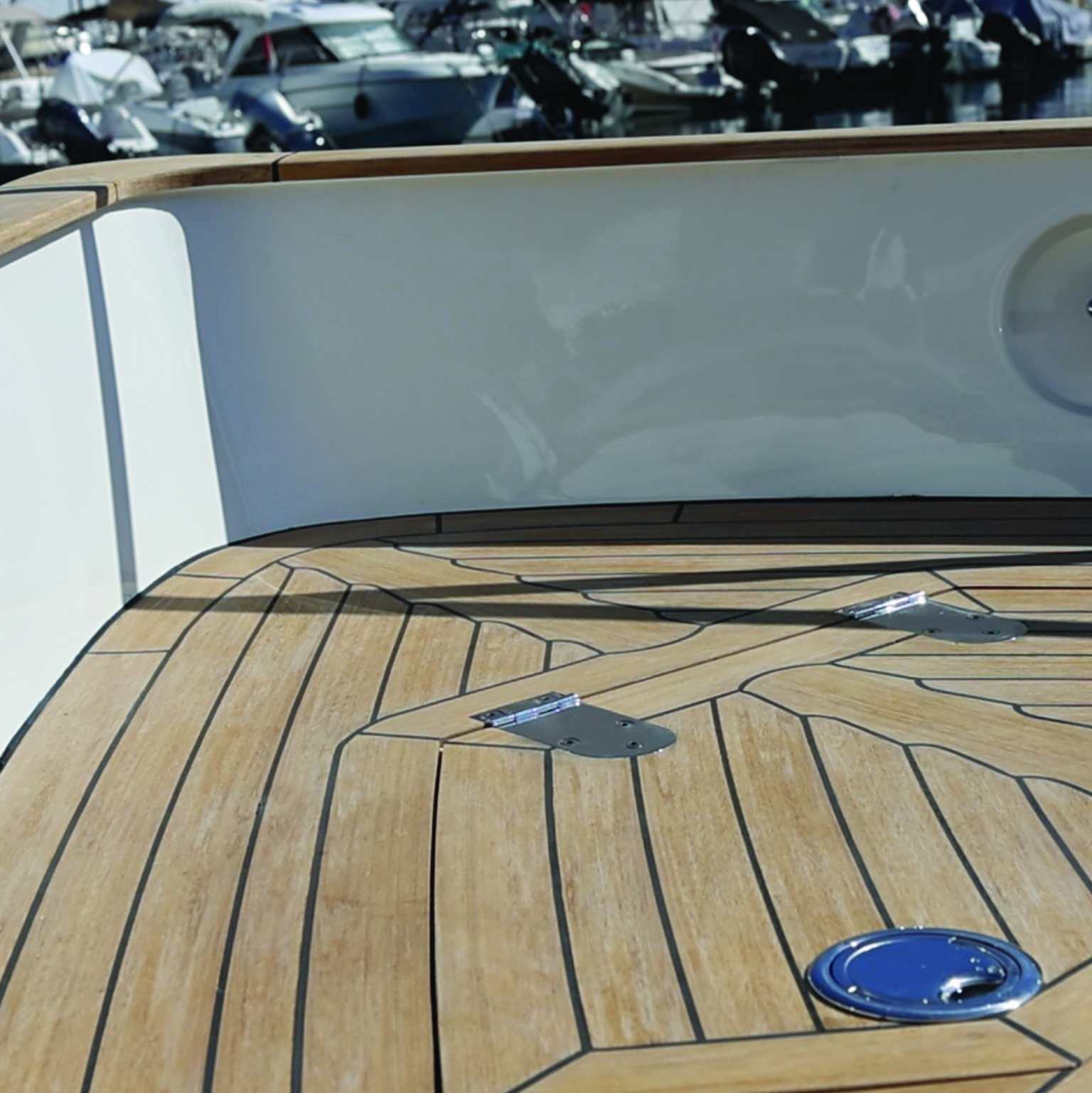 MARINE DECKING | EVO DECKING